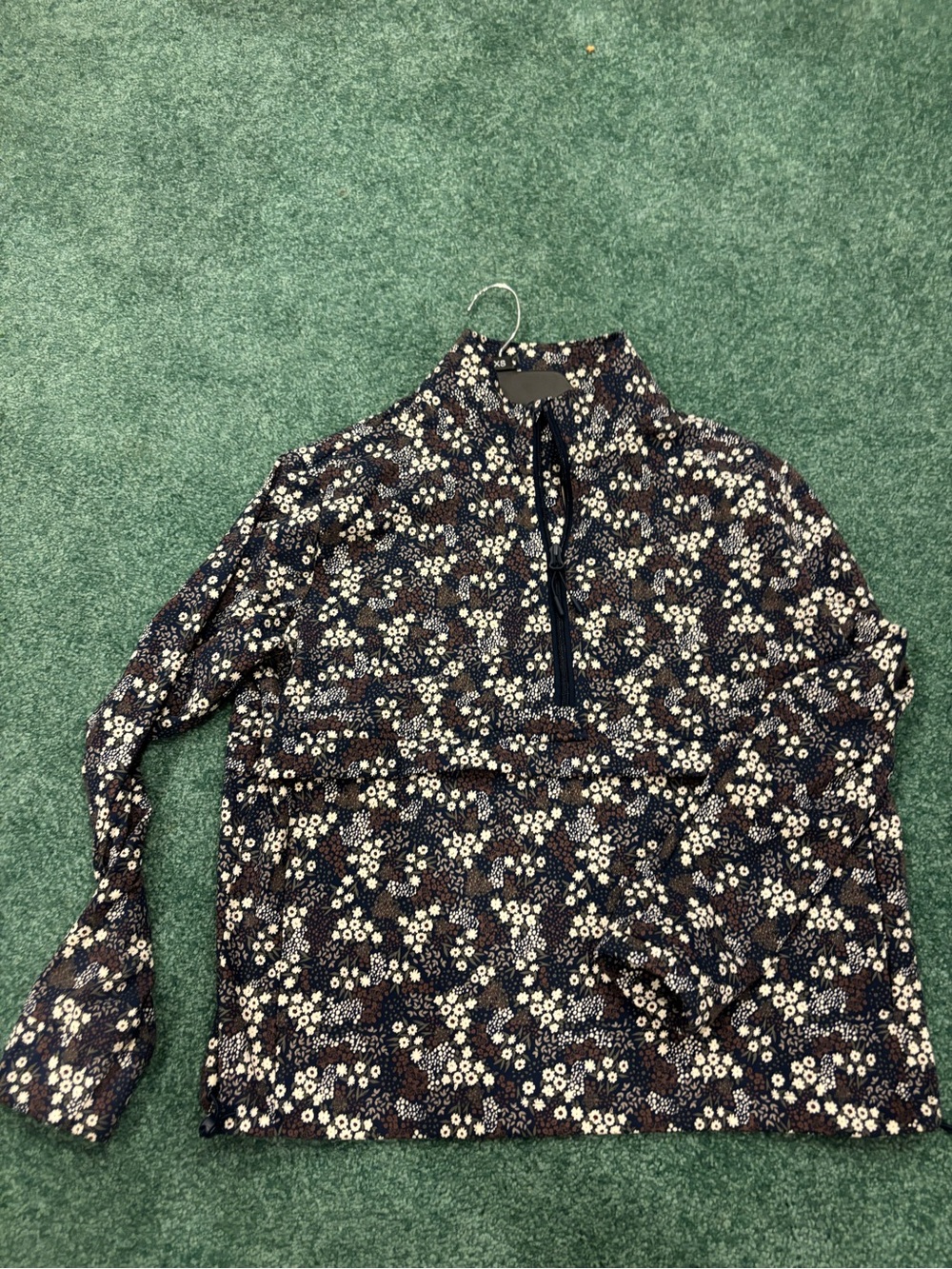 Member’s Mark Women’s Navy Floral Travel Pullover Top Size XS